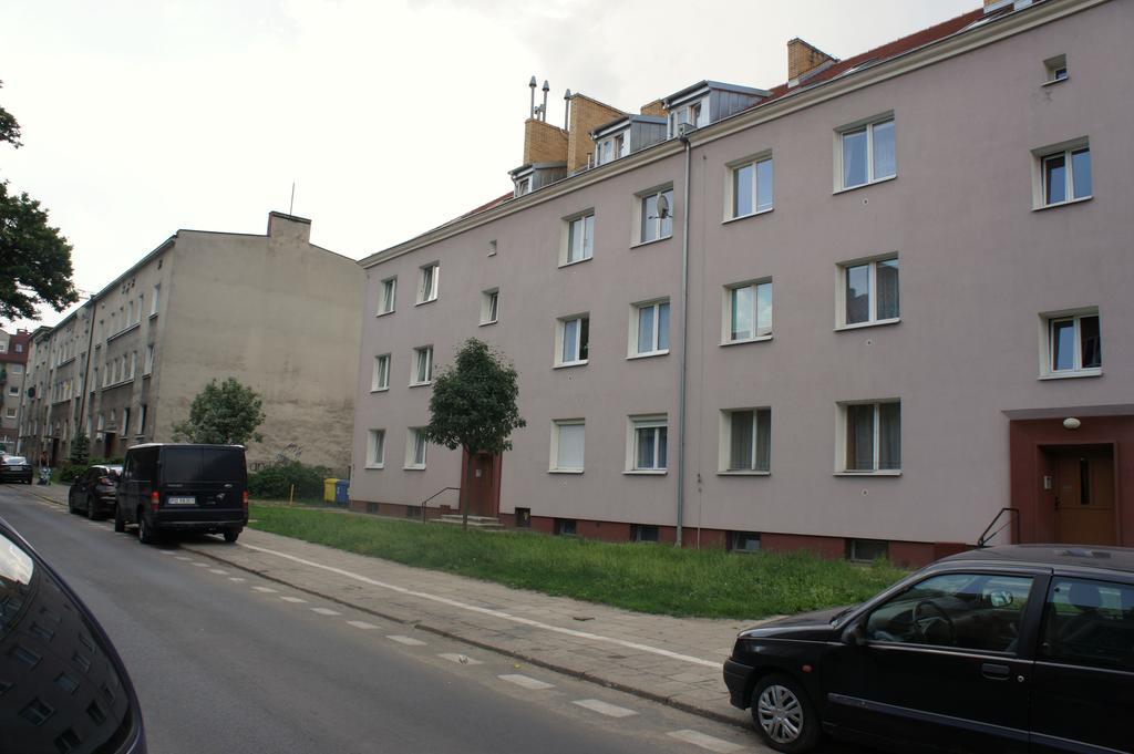 Apartament Poznan Jezyce Luaran gambar
